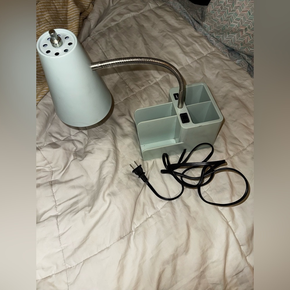 Room Essentials Turquoise Desk Lamp with Organizer
